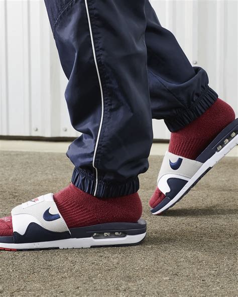 nike air slippers heren|Nike Air Max 1 Slippers voor heren.